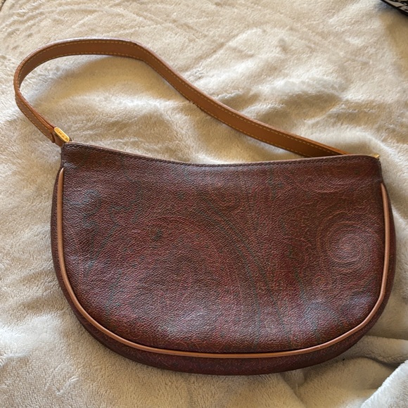 Etro - Picture 2 of 4